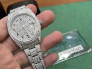 comprato rolex rubato|Rolex rubato, la star dei social se ne accorge: come .